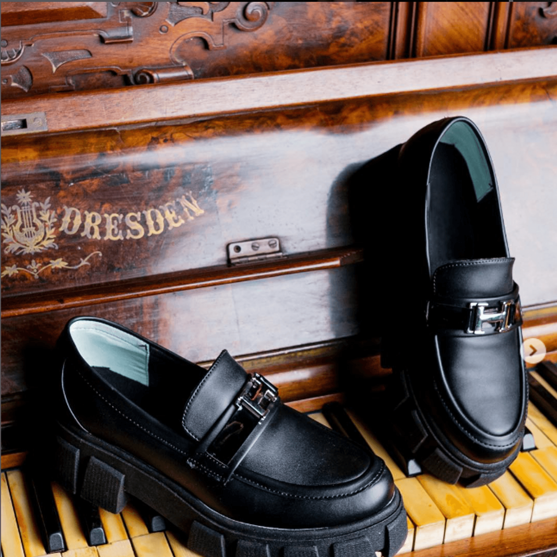 Mocasine H
