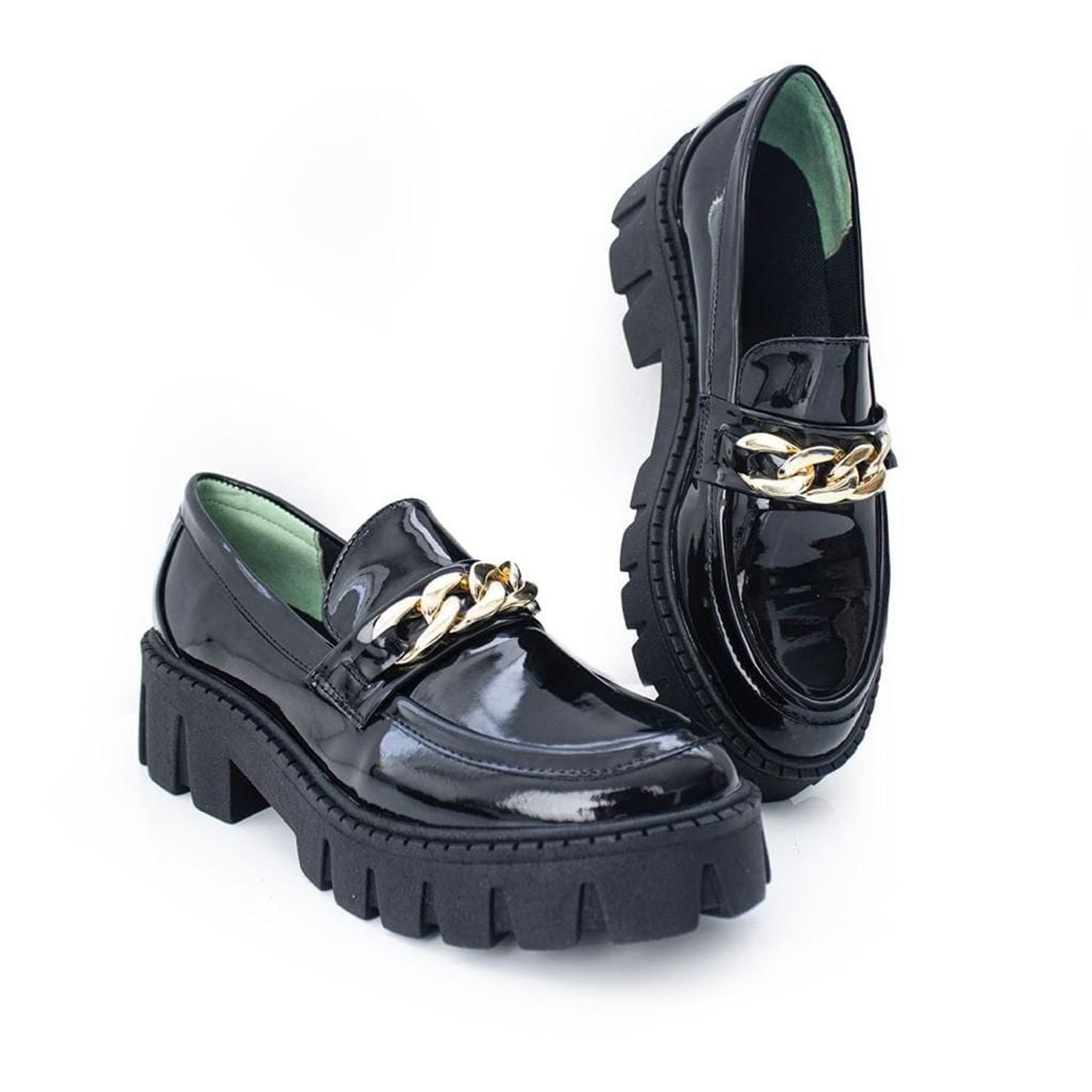 Mocasine Charol Cadena 2